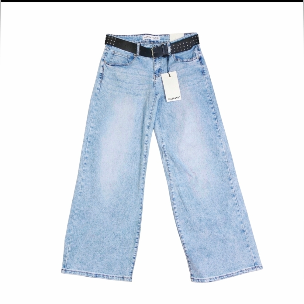 Nwt - Telepatia Women’s Light Wash Straight Leg Jeans w/ Stud Belt  Size 9